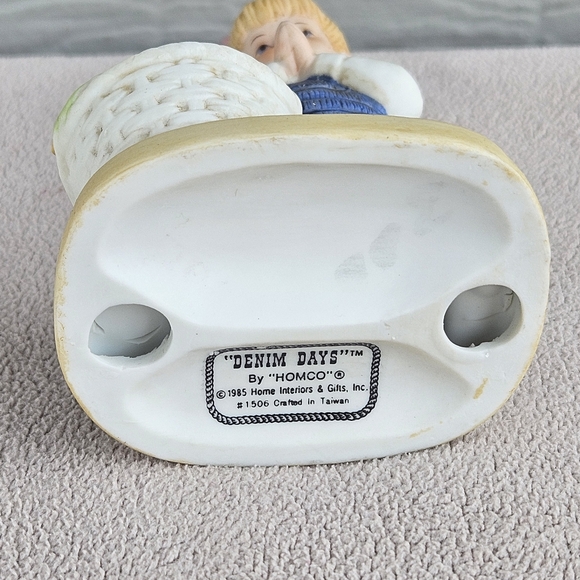 HOMCO Denim Days Giving Thanks Debbie Girl & Pumpkin #1506 Thanksgiving 5" - Picture 7 of 7